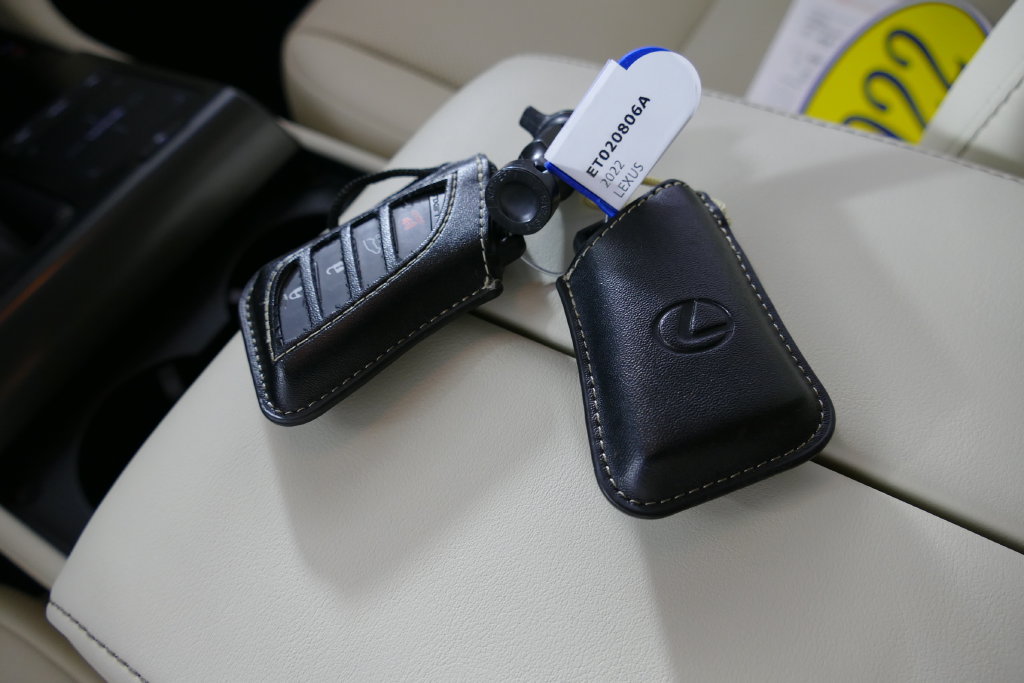 Used 2022 Lexus GX 460 Premium AWD/4WD image 23
