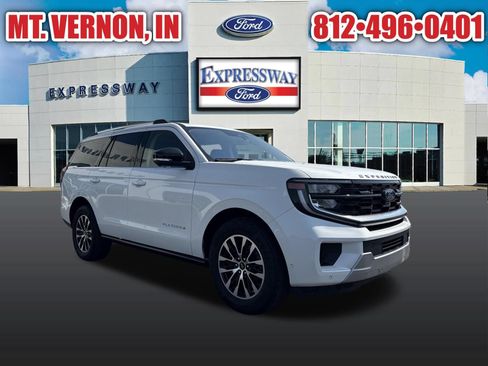 Used 2025 Ford Expedition Platinum AWD/4WD image 12
