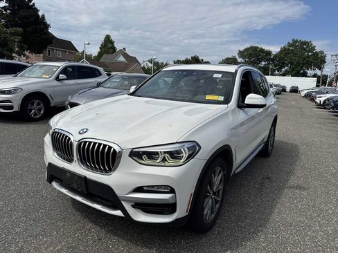 Used 2019 BMW X3 xDrive30i w/ Executive Package AWD/4WD image 3
