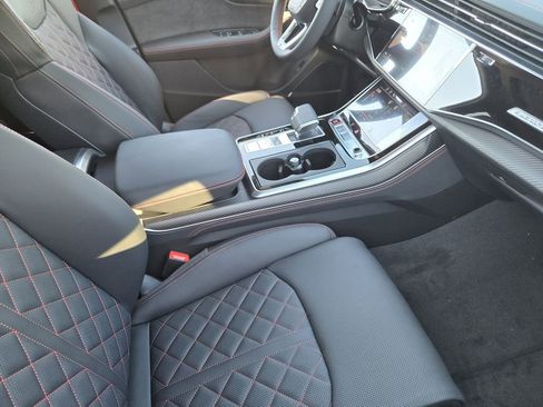 New 2026 Audi SQ7 Prestige image 15