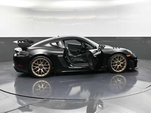 New 2025 Porsche 718 Cayman GT4 RS image 36