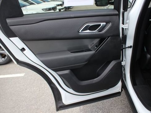 Used 2022 Land Rover Range Rover Velar S AWD/4WD image 20