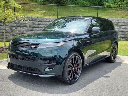 New 2025 Land Rover Range Rover Sport Dynamic SE