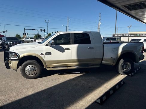 Used 2014 RAM 3500 Laramie Longhorn w/ Cold Weather Group AWD/4WD image 3