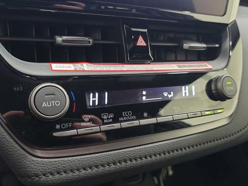Certified 2025 Toyota Corolla Premium image 19