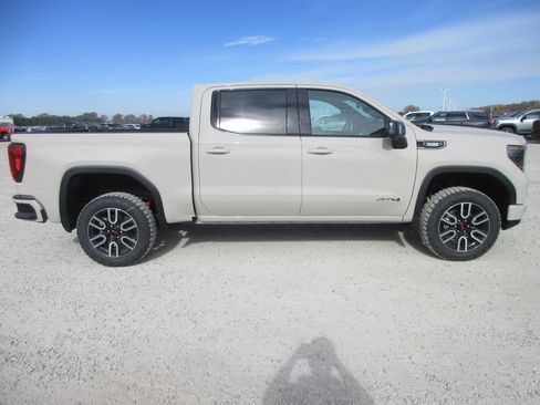 New 2026 GMC Sierra 1500 AT4 image 3