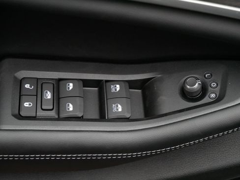 New 2025 Jeep Grand Cherokee Limited image 13