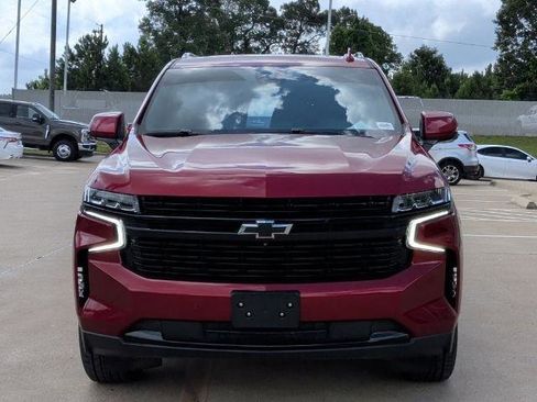 Used 2023 Chevrolet Suburban RST w/ Luxury Package AWD/4WD image 8