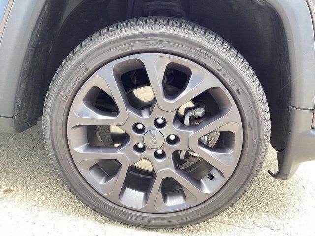 Used 2021 Jeep Compass Latitude AWD/4WD image 9