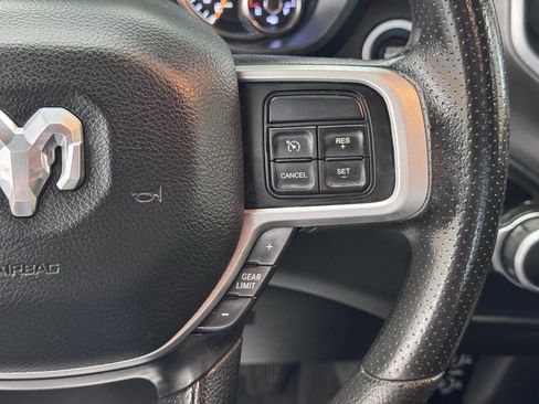 Used 2021 RAM 2500 Big Horn image 30