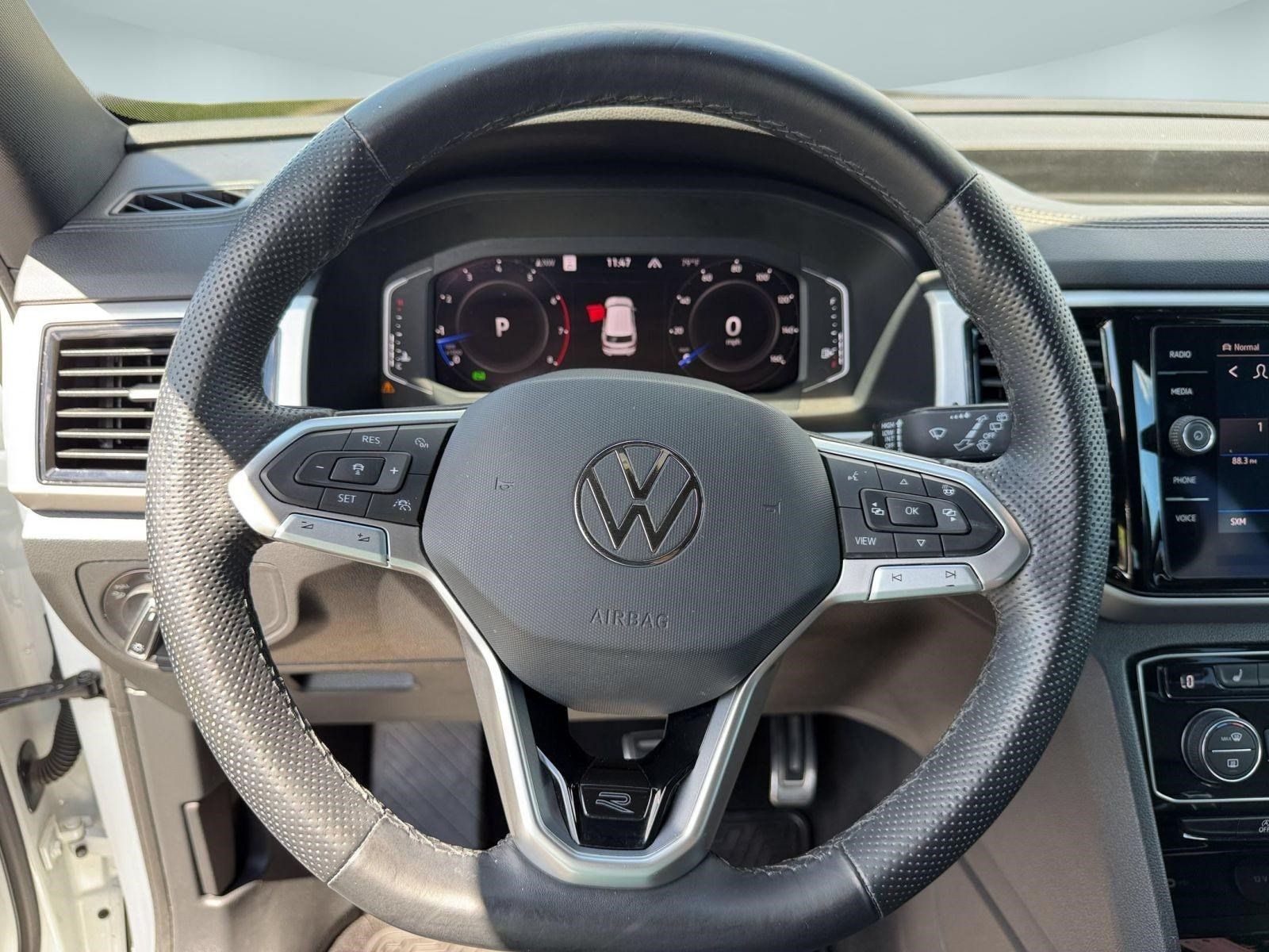 Certified 2023 Volkswagen Atlas Cross Sport SEL Premium R-Line AWD/4WD image 11