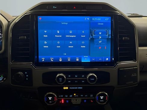 Used 2022 Ford F250 Lariat w/ Lariat Ultimate Package image 18