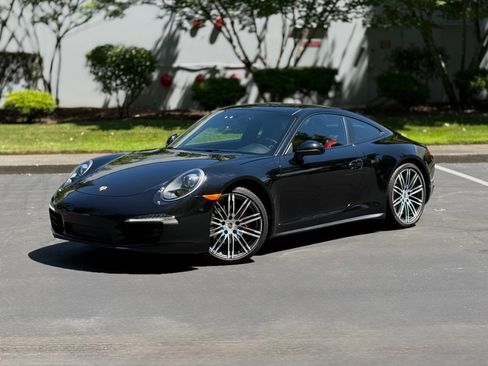 Used 2016 Porsche 911 Carrera RWD image 8