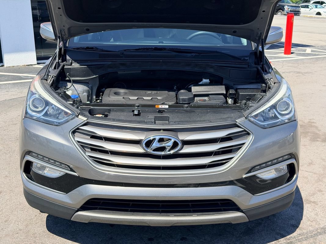 Used 2018 Hyundai Santa Fe Sport w/ 2.4L Value Package 02 FWD image 11
