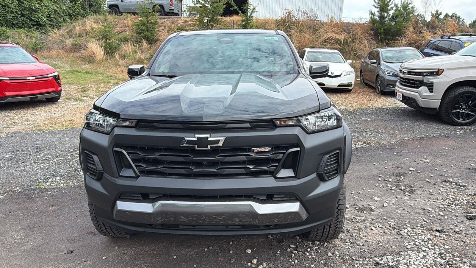 New 2026 Chevrolet Colorado Trail Boss AWD/4WD image 2
