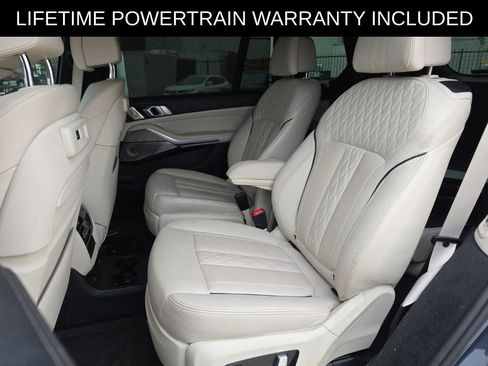 Used 2019 BMW X7 xDrive50i w/ Dynamic Handling Package AWD/4WD image 13