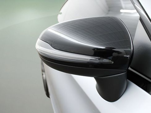 Used 2022 Mercedes-Benz C 300 Coupe image 16