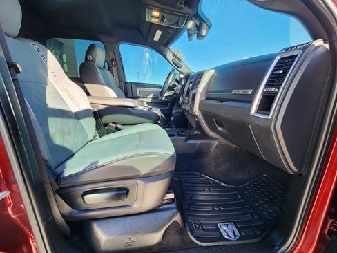 Used 2018 RAM 2500 Power Wagon w/ Luxury Group image 15