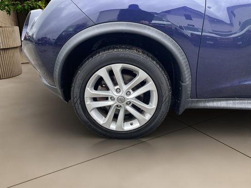 Used 2015 Nissan Juke SV image 31