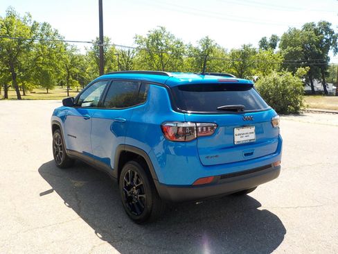 New 2025 Jeep Compass Latitude w/ Altitude Special Edition image 8