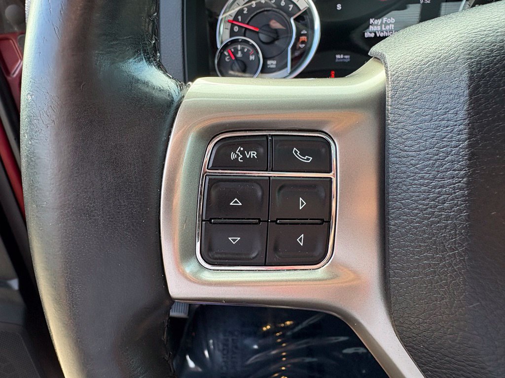 Used 2016 RAM 1500 Laramie w/ Convenience Group AWD/4WD image 18