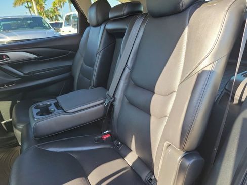 Used 2020 MAZDA CX-9 Touring image 17