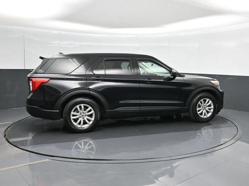 Used 2021 Ford Explorer 2WD image 4
