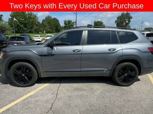 Used 2023 Volkswagen Atlas SEL R-Line AWD/4WD image 5
