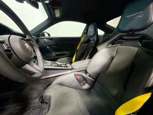 Certified 2026 Porsche 911 GT3 RWD image 5