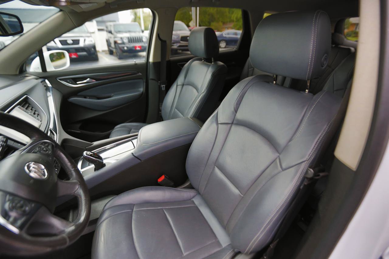 Used 2018 Buick Enclave Premium w/ Trailering Package FWD image 5