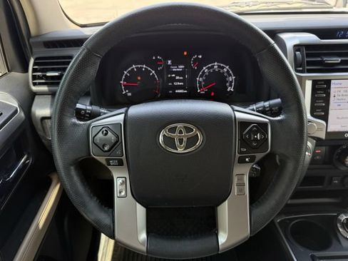Used 2023 Toyota 4Runner SR5 Premium w/ Moonroof Package AWD/4WD image 13