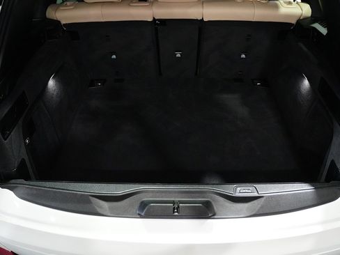 Used 2022 BMW X5 xDrive40i w/ Premium Package image 21