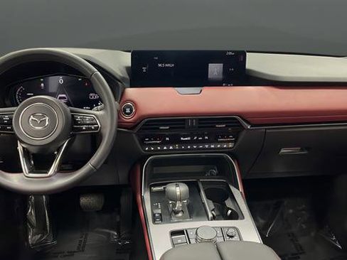 Used 2025 MAZDA CX-70 3.3 Turbo S w/ Premium Package image 11