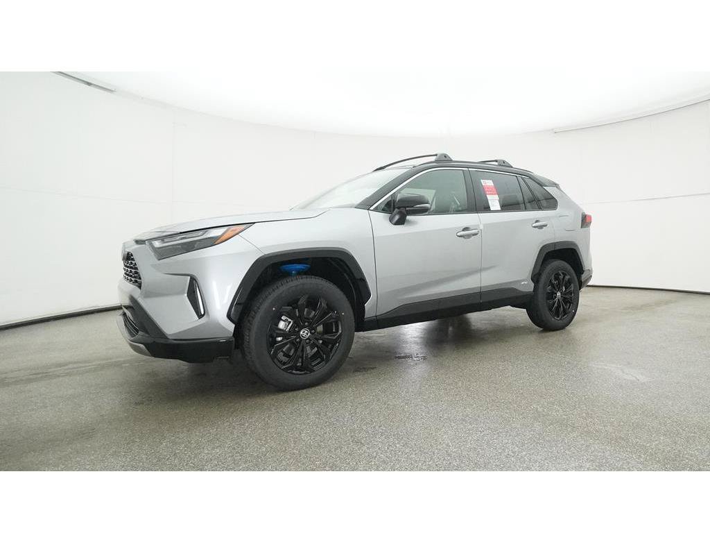 Used 2025 Toyota RAV4 XSE AWD/4WD image 23