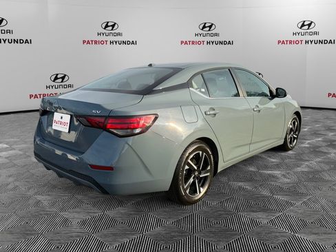 Used 2024 Nissan Sentra SV FWD image 3