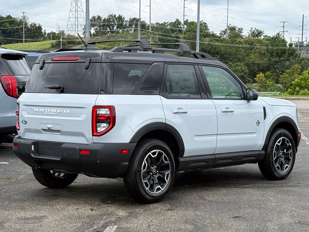 New 2026 Ford Bronco Sport Outer Banks AWD/4WD image 34