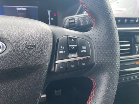 Used 2023 Ford Escape ST-Line w/ Tech Pack #1 FWD image 19