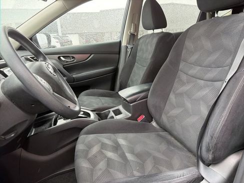 Used 2015 Nissan Rogue SV AWD/4WD image 14