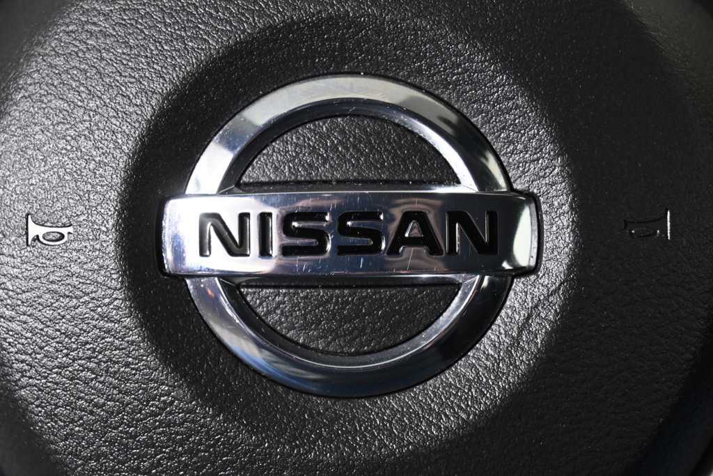 Used 2022 Nissan Rogue Sport SL AWD/4WD image 37