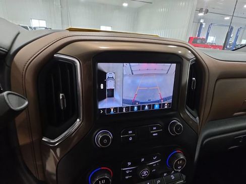Used 2021 Chevrolet Silverado 3500 High Country w/ Z71 Off-Road Package AWD/4WD image 14