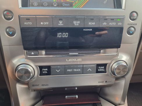 Used 2018 Lexus GX 460 Premium image 7