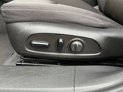 Used 2023 Chevrolet Malibu LT w/ Driver Confidence Package image 23