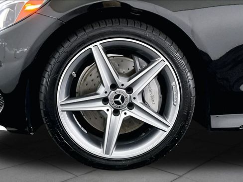 Used 2018 Mercedes-Benz C 300 4MATIC Cabriolet image 11