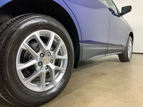 Used 2022 Chevrolet Equinox LT image 9