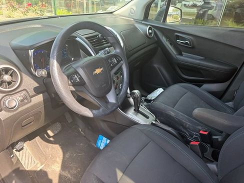 Used 2016 Chevrolet Trax LT AWD/4WD image 23