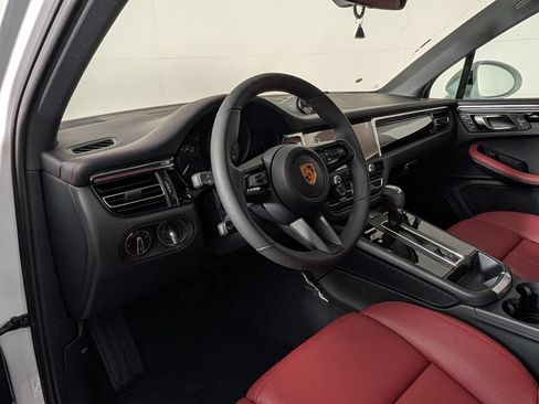 New 2026 Porsche Macan S AWD/4WD image 4