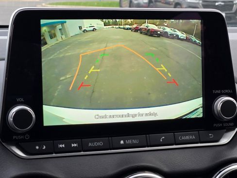 Used 2024 Nissan Sentra SV image 23