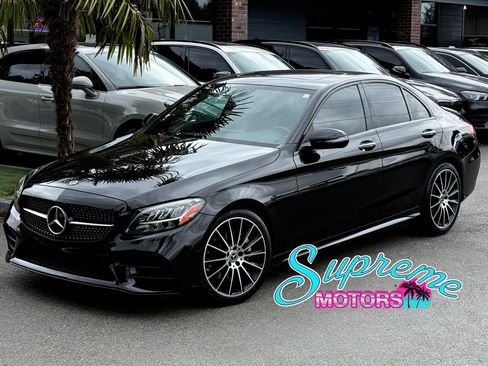 Used 2021 Mercedes-Benz C 300 Sedan w/ AMG Line image 1