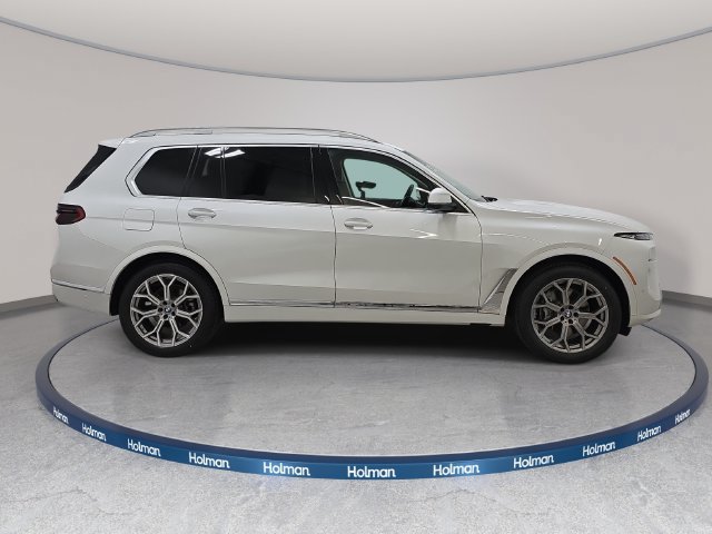 Used 2023 BMW X7 xDrive40i AWD/4WD image 5