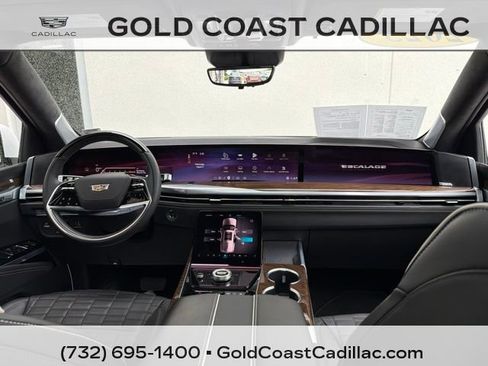 Certified 2025 Cadillac Escalade Sport Platinum AWD/4WD image 12